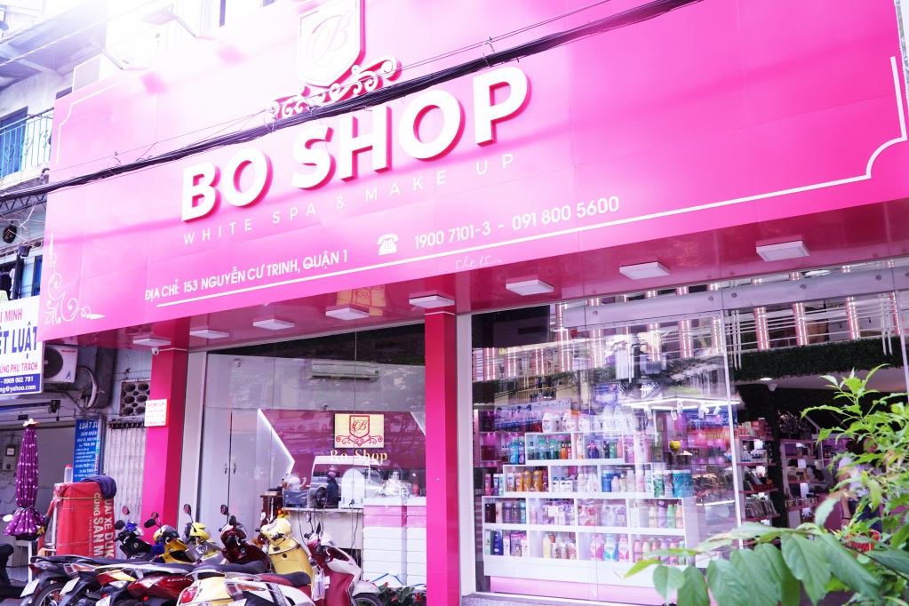 lap camera quan sat cho cua hang my pham