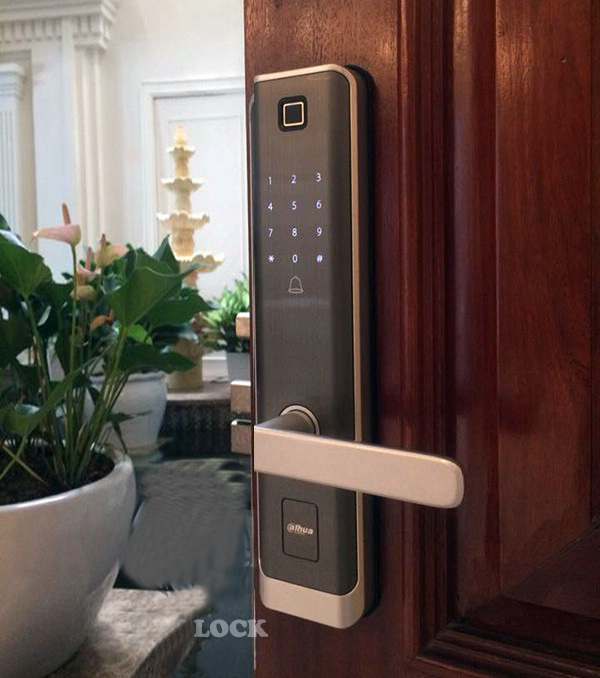 Khóa cửa thông minh Dahua DHI-ASL8212R-B - Được Phân Phối Tại An Ninh 365