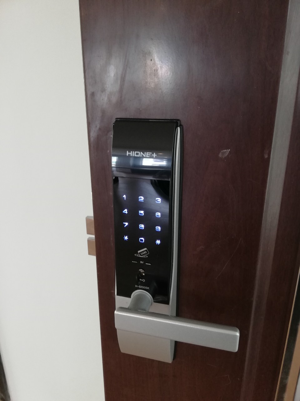 LẮP KHÓA ĐIỆN TỬ HIONE H-5100 PHÂN KHỐI TẠI HÀ NỘI 365