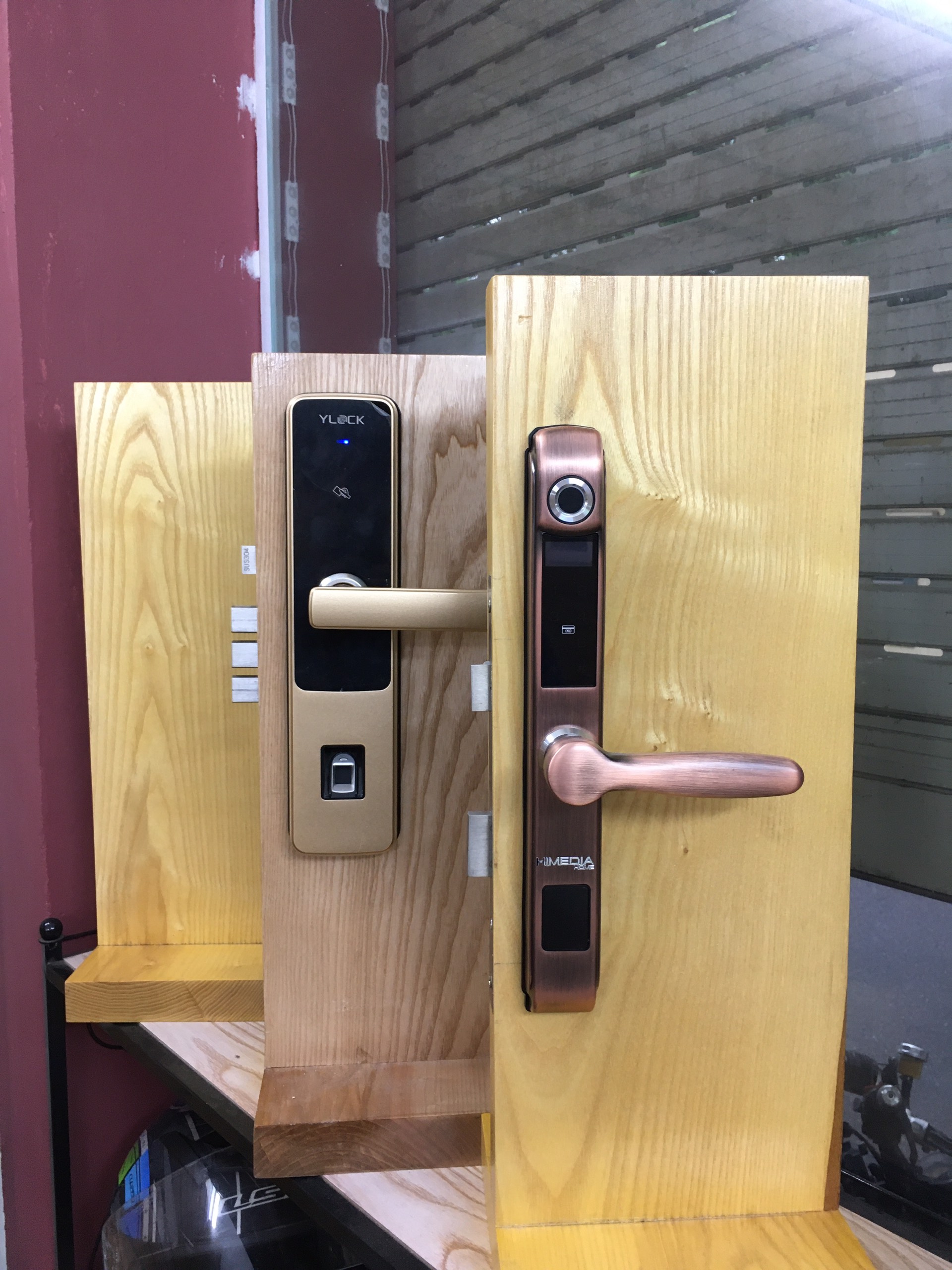 Khoá cửa điện tử HIMEDIA HOME P65 - Được Phân Phối Tại Hà Nội 365