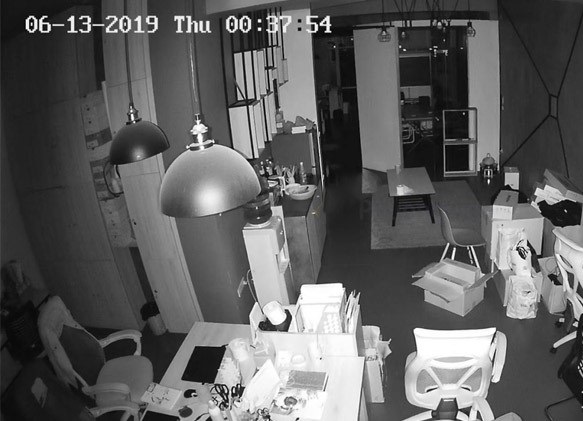 Camera HikVision DS-2CD2121G1-IDW1 gia re