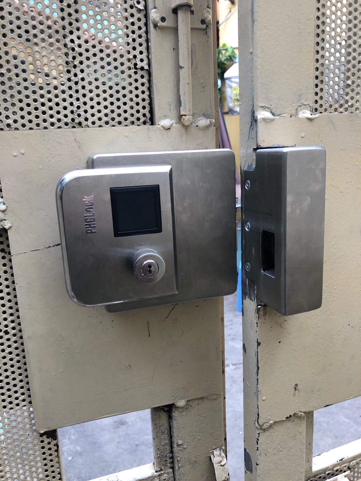 Khóa cổng sắt vân tay PHGlock FE38 chính hãng