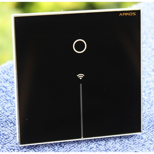 Phân phối CÔNG TẮC 1 NÚT VUÔNG ARKOS AR-SWR1-GOT1