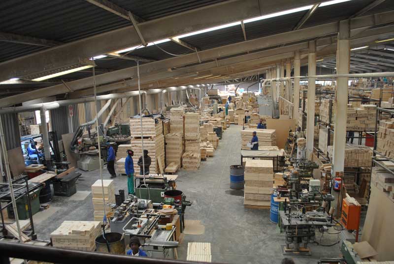 lap camera cho nha xuong, khu cong nghiẹp - camera khu vực sản xuất