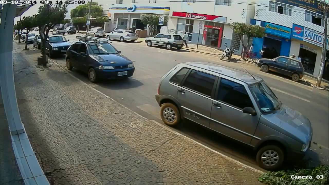 Bán Camera EZVIZ LC1 CS-LC1-A0-1B2WPFRL giá rẻ tại Hà Nội