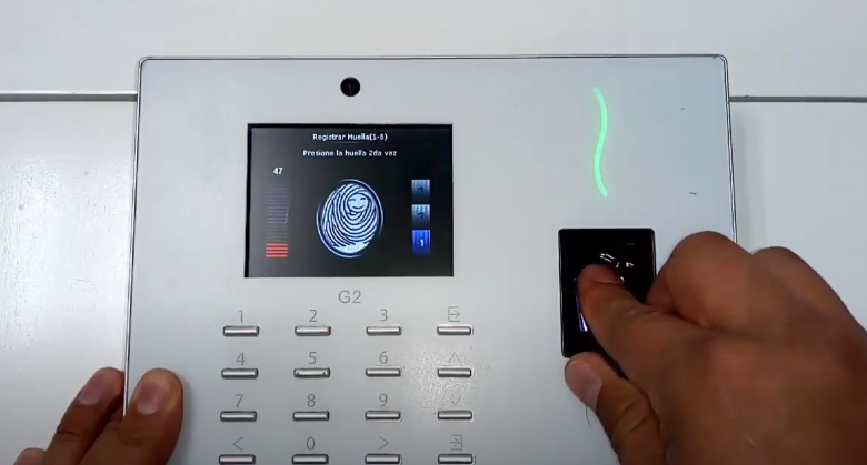 Đại lý phân phối MÁY CHẤM CÔNG VÂN TAY ZKTECO G2