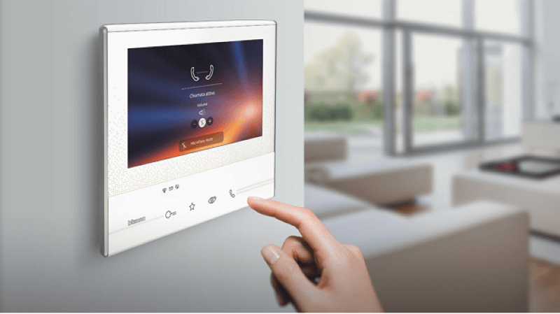 Chuông cửa có màn hình bảo đảm an toàn cho gia đình