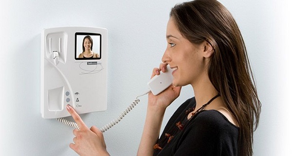 Chuông cửa có hình nhưng không thể trò chuyện