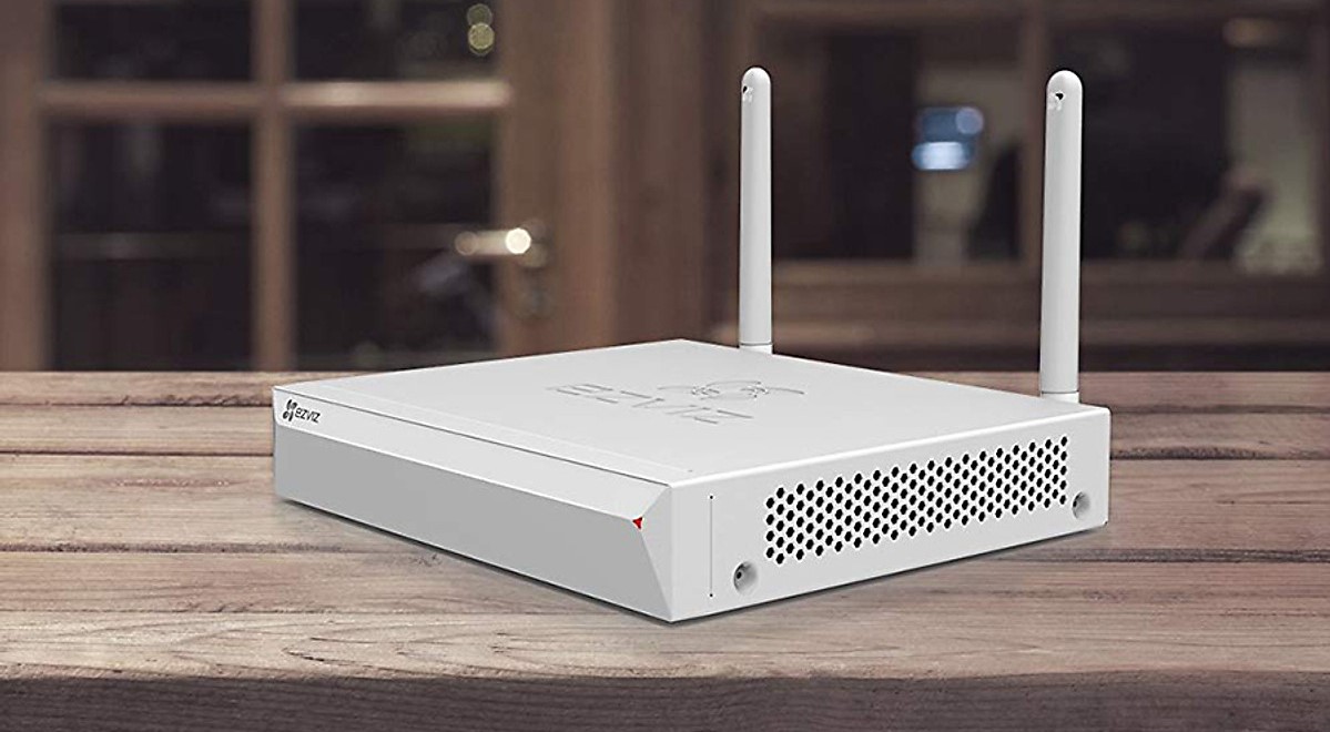 Phân phối bán lẻ Đầu ghi hình camera IP wifi 8 kênh EZVIZ CS-X5C-8APEC