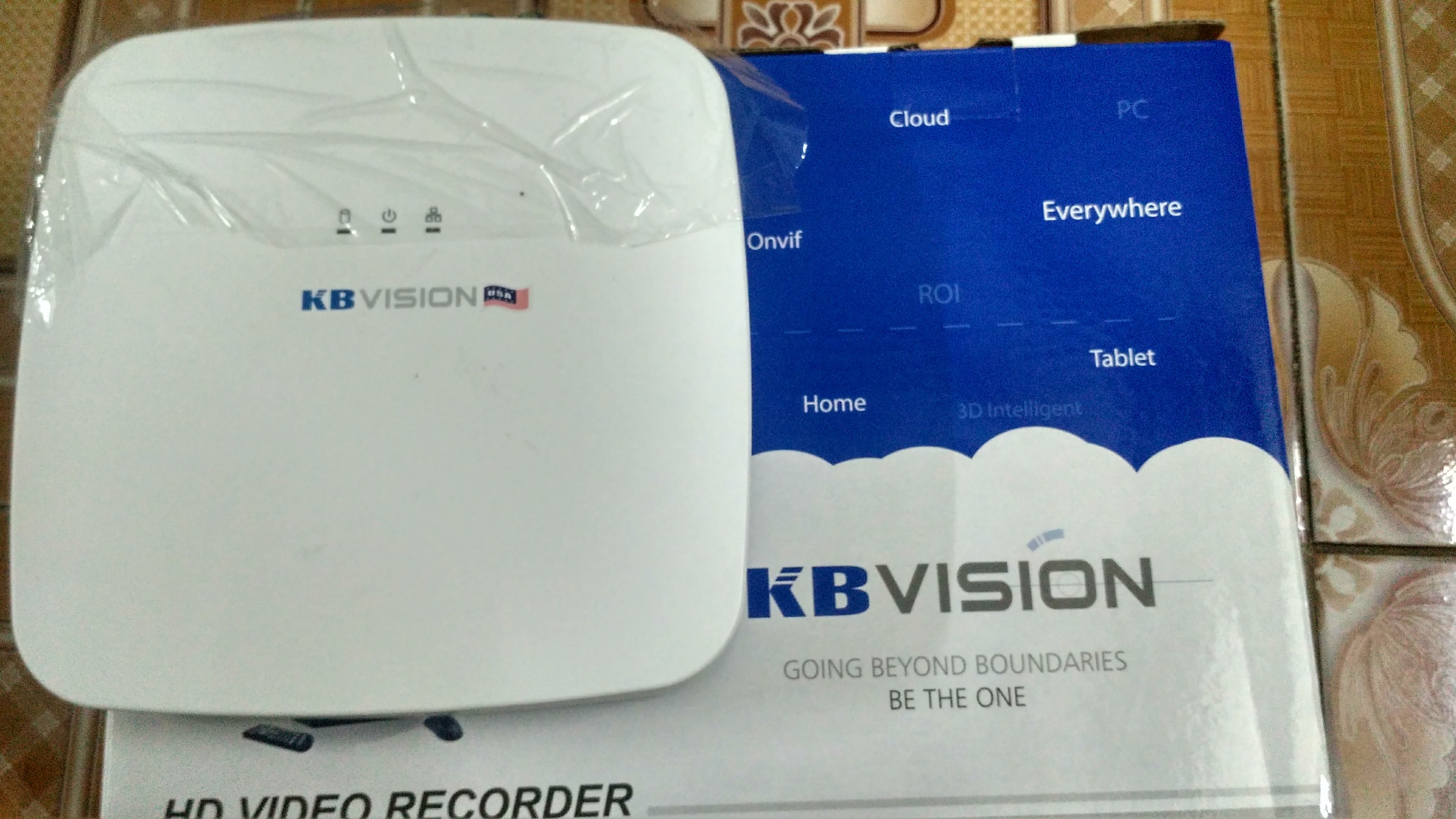 Phân phối bán lẻ Đầu ghi 4 kênh 5in1 KBVISION KX-7104TH1