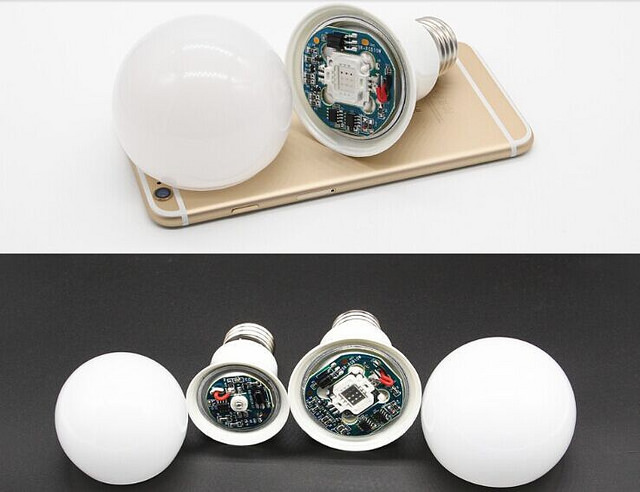 cấu tạo bên trong Bóng đèn LED đổi màu có điều khiển từ xa RGBLED-10