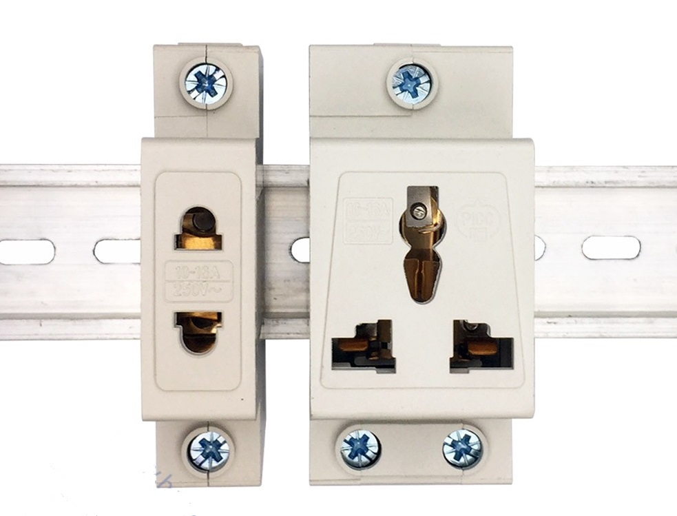 Ổ cắm đa năng gắn thanh ray tủ điện AC30S