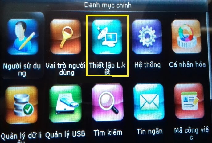 lắp đặt Máy chấm công vân tay Ronald Jack D900G