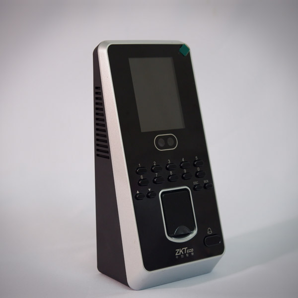 Máy chấm công khuôn mặt ZKteco MultiBio 800 - H chính hãng