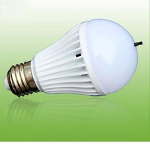 Đèn LED siêu tiết kiệm điện kiêm chức năng lọc, làm sạch không khí GREENLED-PURE