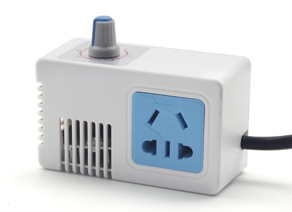 Ổ cắm biến áp, điều chỉnh điện áp 0-220v BY02