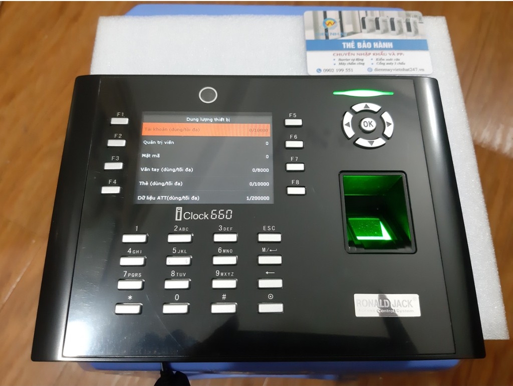 Máy chấm công vân tay và thẻ ZKTECO Iclock 660 chính hãng 1 Máy chấm công vân tay và thẻ ZKTECO Iclock 660 chính hãng 1