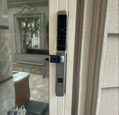 Khóa cửa nhôm Kassler KL-599 SLIDE Khóa Kassler KL-599 SLIDE có thể reset chương trình khi lỗi