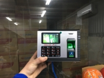 Máy Chấm Công Ronald Jack Có Tốt Không ? Máy chấm công Ronald Jack X938C hỗ trợ xuất dữ liệu dễ dàng