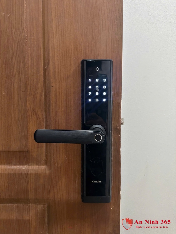 Khóa cửa điện tử tay gạt Kaadas M7-W Mobile App Wifi, Chuông Cửa Tích Hợp 13 Khóa cửa điện tử tay gạt Kaadas M7-W Mobile App Wifi, Chuông Cửa Tích Hợp 13